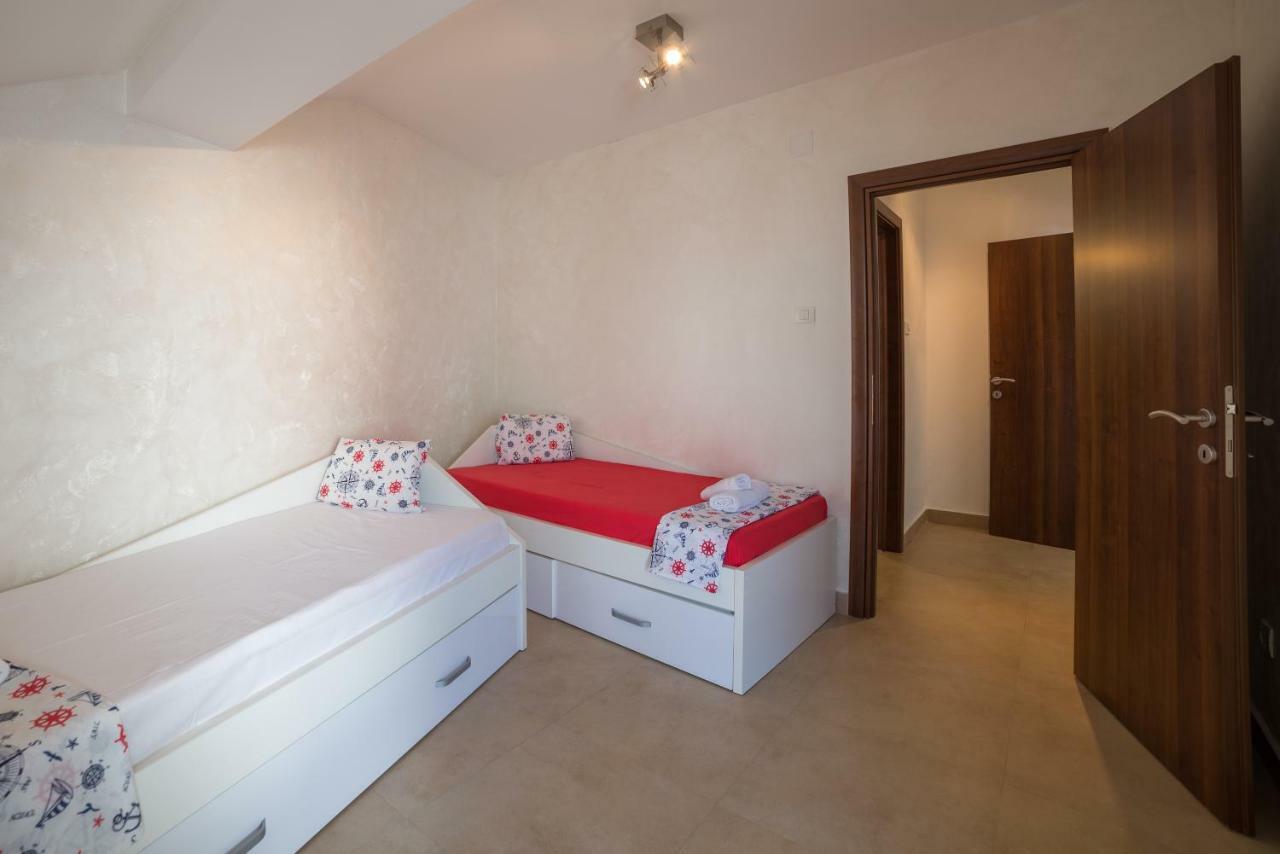 Apartman Natalia 부드바 외부 사진