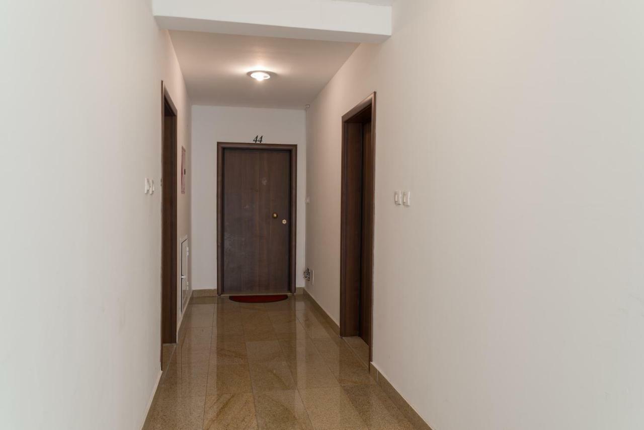 Apartman Natalia 부드바 외부 사진